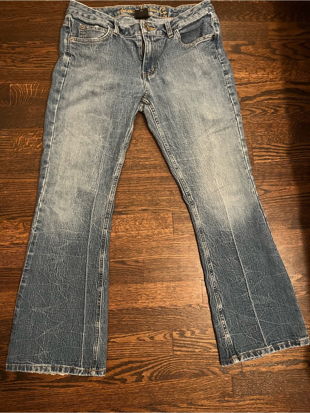 Arizona Jean Co Low Rise Flare Jeans Light Wash Bootcut Denim Size 9 Short Y2K